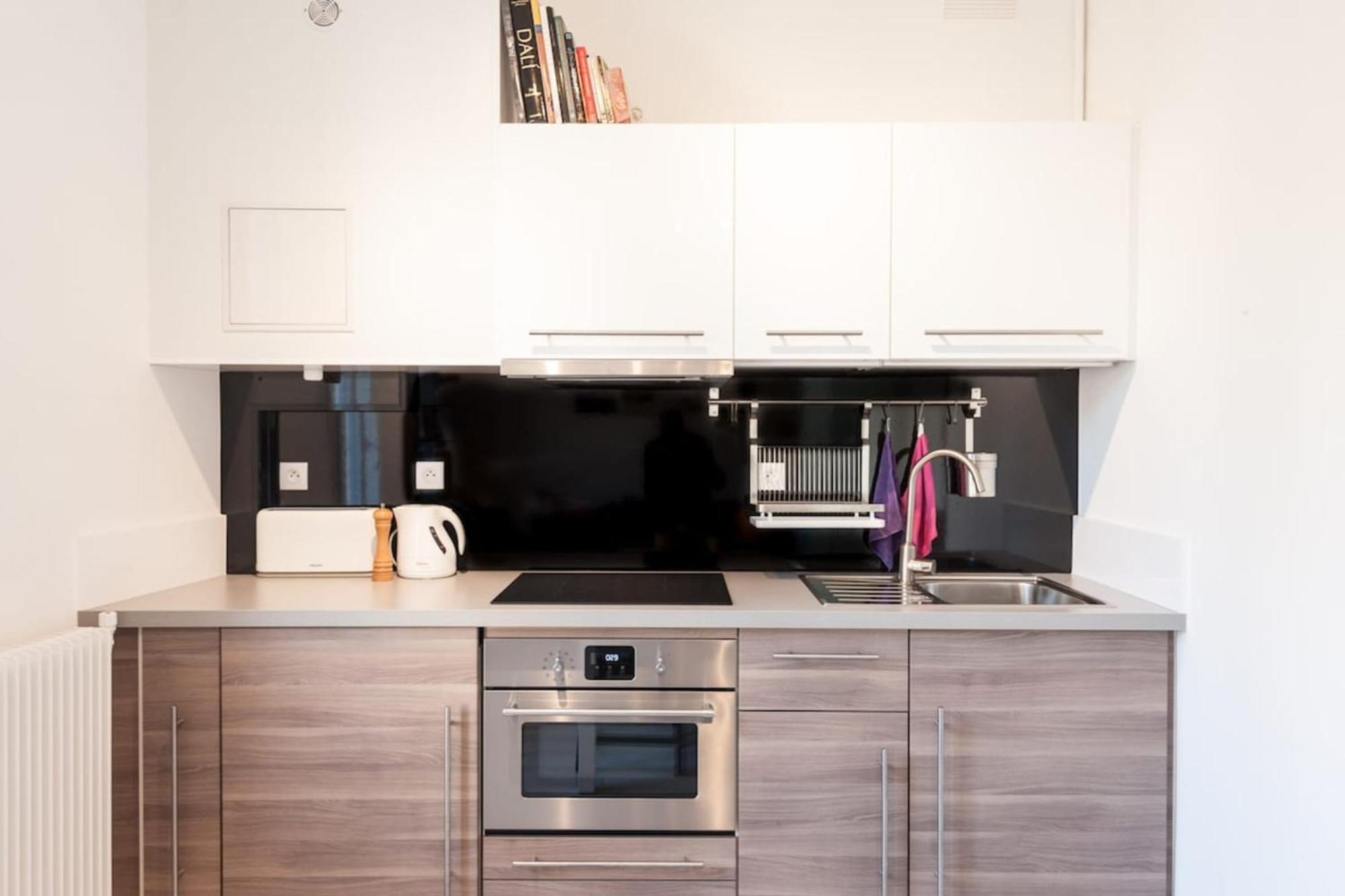 Explore From Our Cozy & Quiet 2br Aptparking Nizza